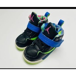 Toddler 6 Jordan High Top Sneakers
